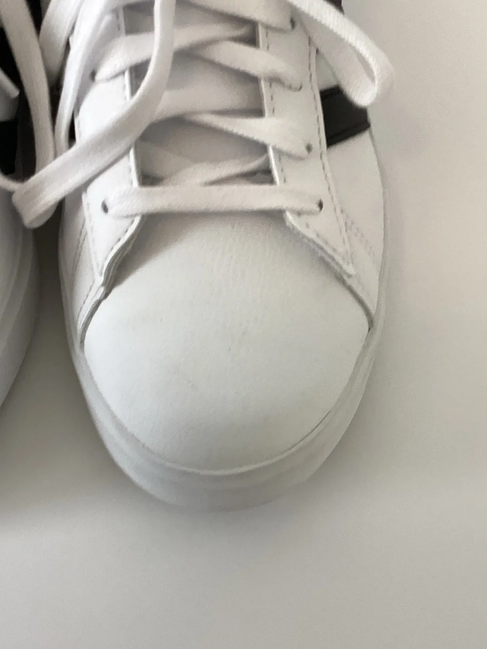 adidas Grand Court 2.0. White and Black Low-Top Sneakers